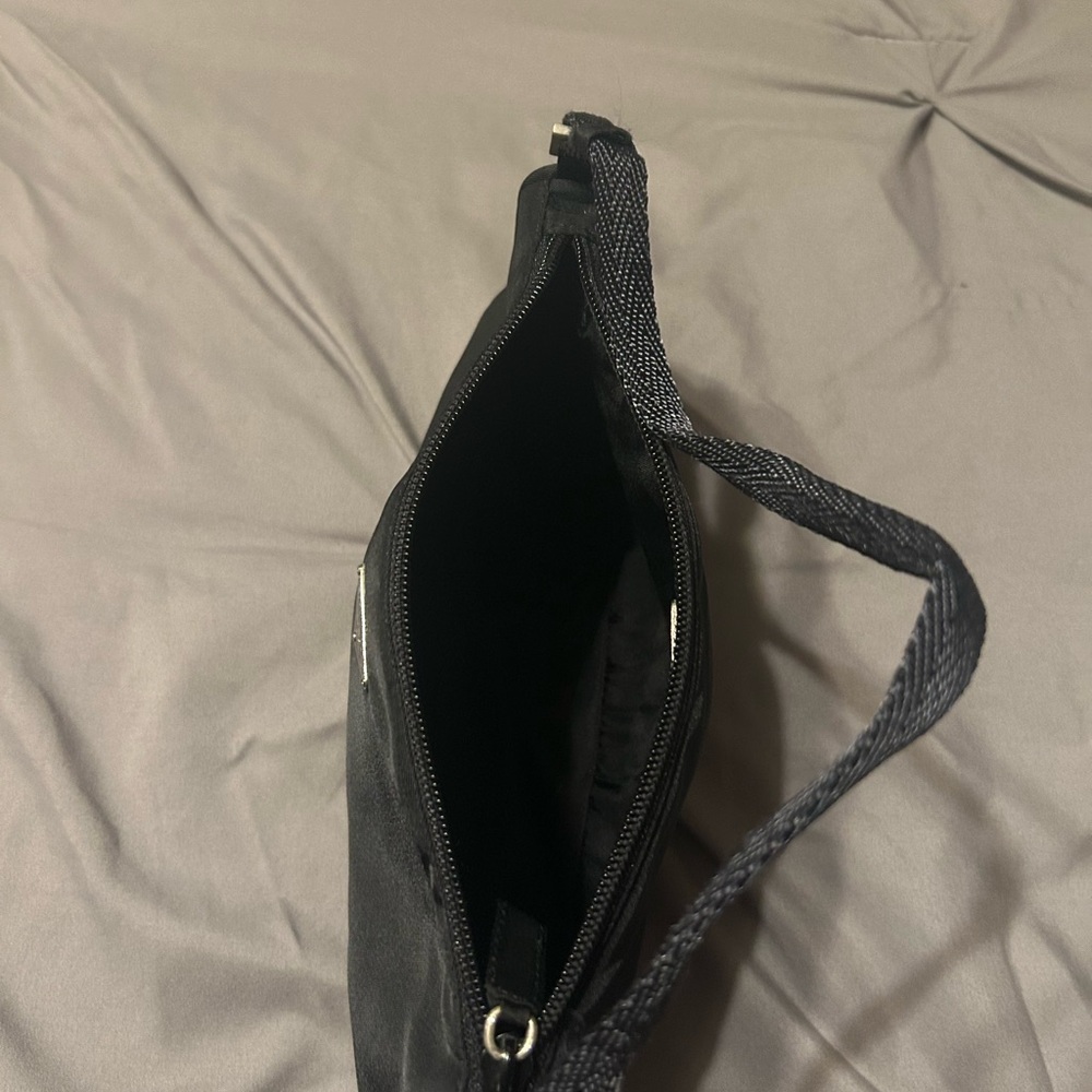 Authentic vintage Prada mini baguette satin/vinyl bag - Picture 5 of 8